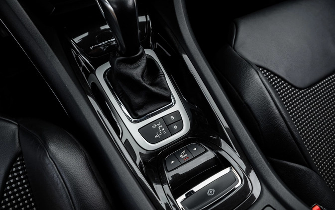 Citroen C5 cena 39900 przebieg: 229000, rok produkcji 2015 z Działdowo małe 781